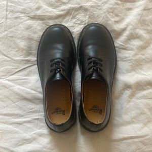 Dr. Marten 1461 Women’s Smooth Leather Oxford Shoes